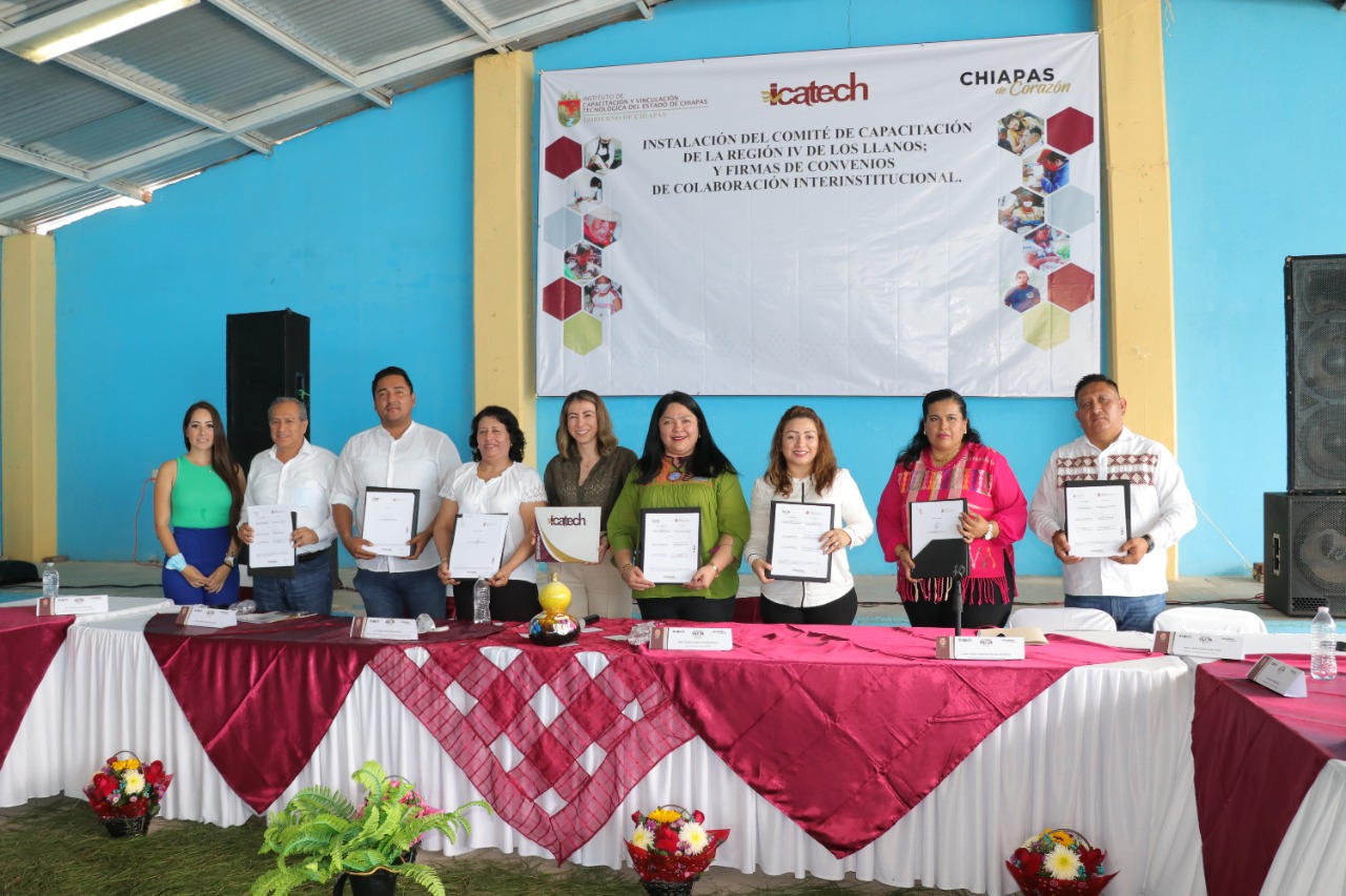 Firma Convenio de Colaboración ICATECH con los Ayuntamientos Municipales y DIF Región de Los Llanos, Chiapas