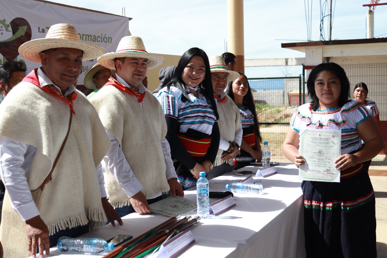 ICATECH capacita a mujeres en el municipio de Chanal